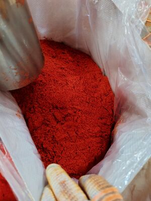 Premium Chilli Pepper Powder Rich In Vitamin C And Antioxidants With 60-80 Mesh And 80-220 ASTA For Culinary Use